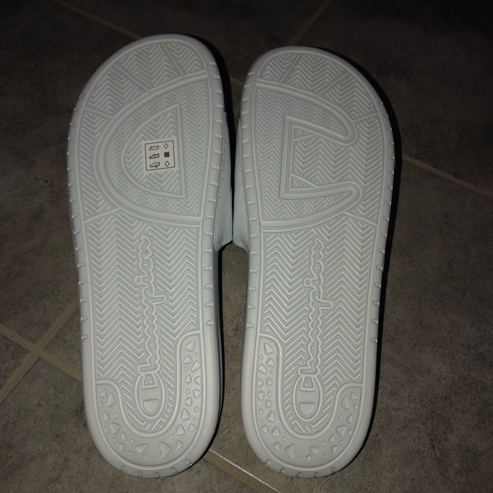 NEW Men’s Champion Super Slide Split Script White - Picture 5 of 5
